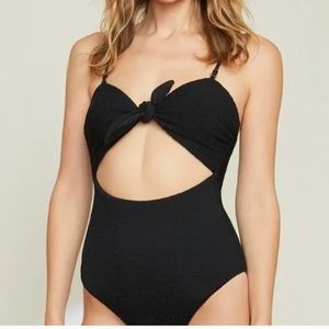 NWT Veronica Beard Bethany swimsuit one piece bathing suit Black size small $268